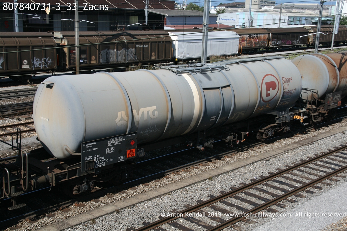 807840731-3_33_Zacns.JPG